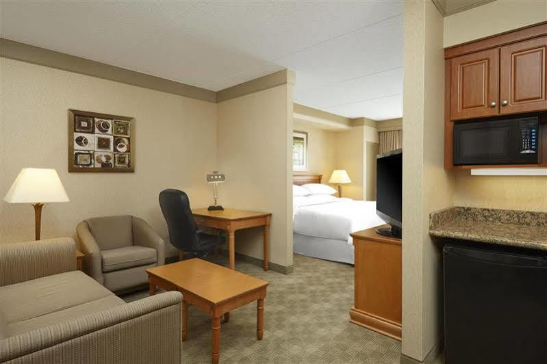 Four Points By Sheraton Kitchener-Waterloo Kültér fotó